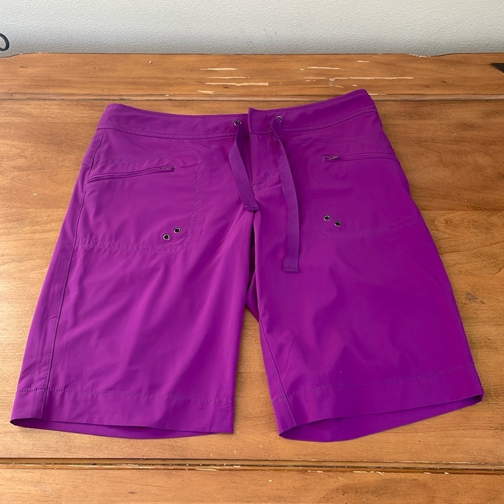 Athleta Breeze Bermuda hiking purple shorts size 10